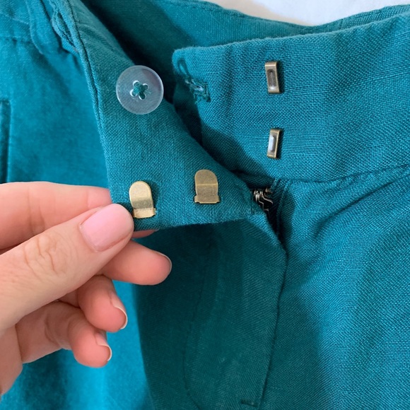 White House Black Market Linen Shorts Size 0 - Picture 5 of 11